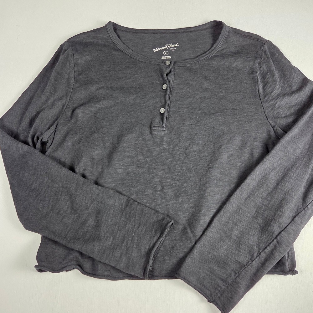 Universal Thread Gray Slub Knit Henley Long Sleeve Raw Hem Top Medium
